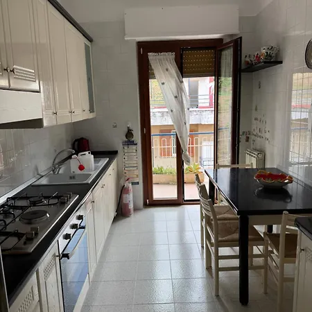 Casa Stella * Вико-Экуенсе